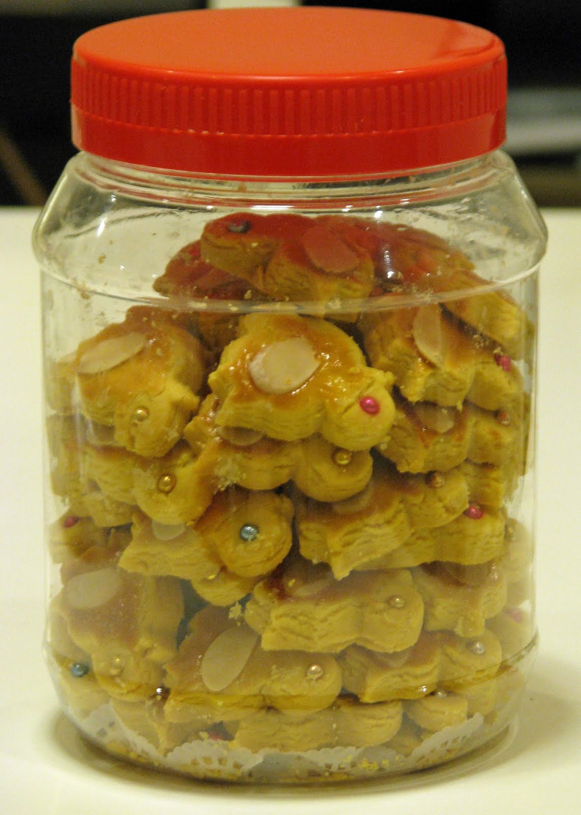 Biskut Badam