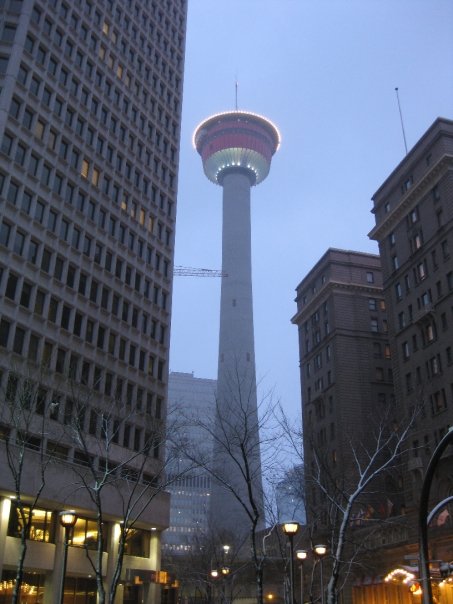[3+-+Calgary+tower.jpg]