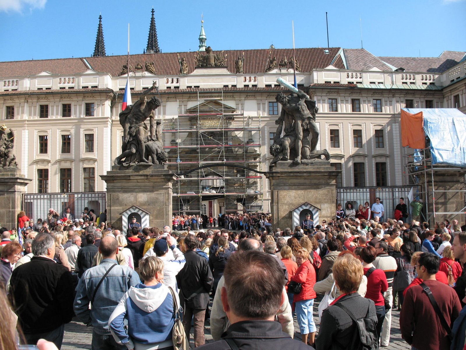 [IMG_1702.JPG]