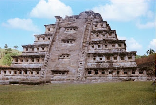 tajín piramide de los nichos