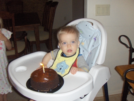 [Lucas_bday_May07.jpg]