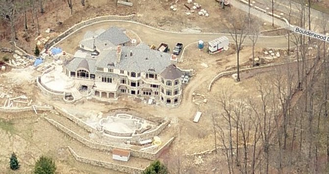 [boulderwooddrive2.bmp]