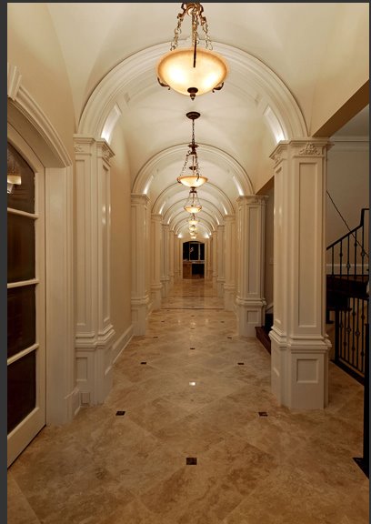 [chainbridgeroad4.bmp]