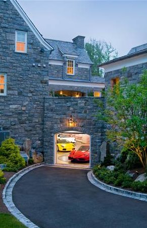 [tuliptreelane7.bmp]