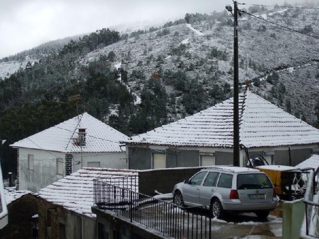 [neve+aldeia+velha2.jpg]