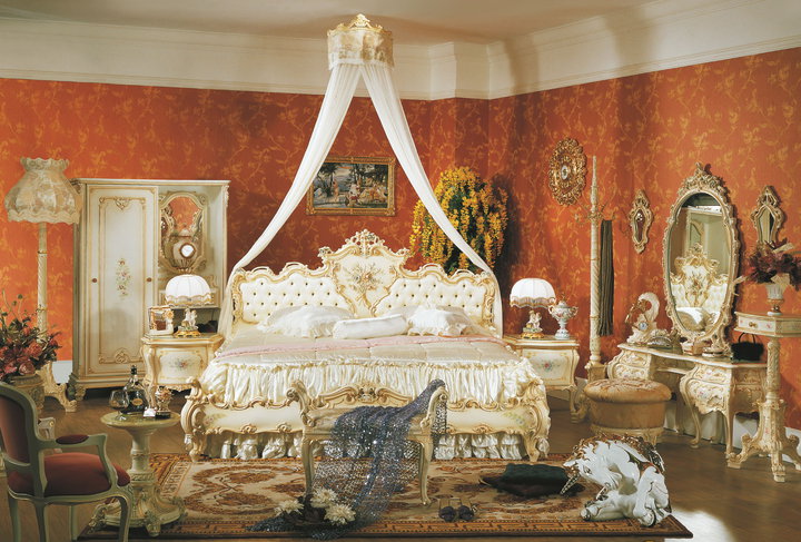 Спалнята на Създателя Балдахинова+спалня+Versace+от+Мебели+Италия