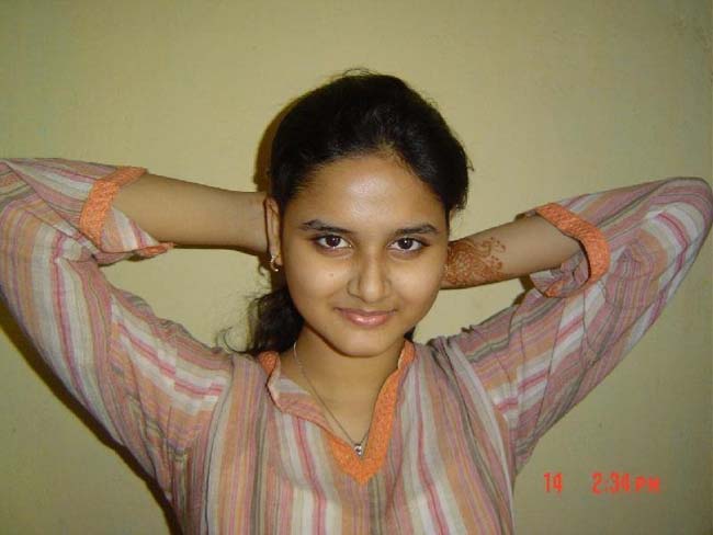 Bengali indian girl sucks twelve images