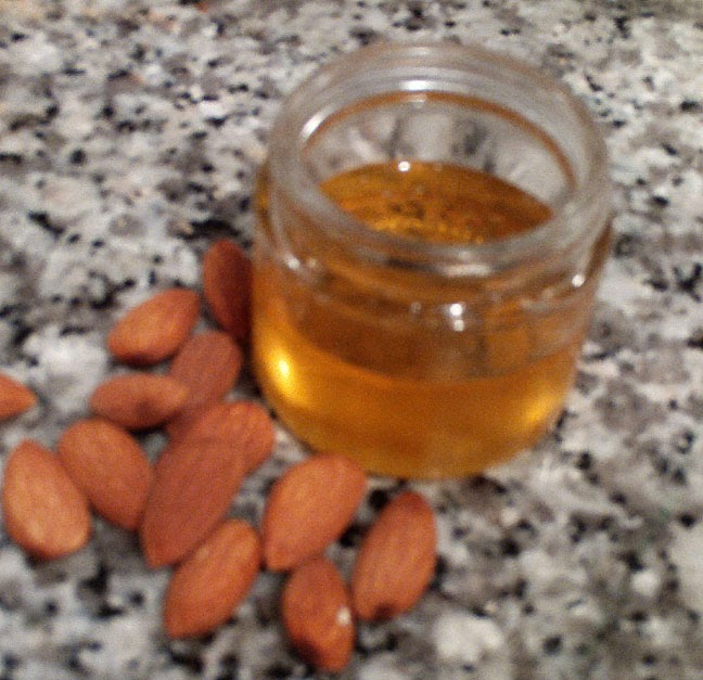 Entergently Honey Almond Face Scrub