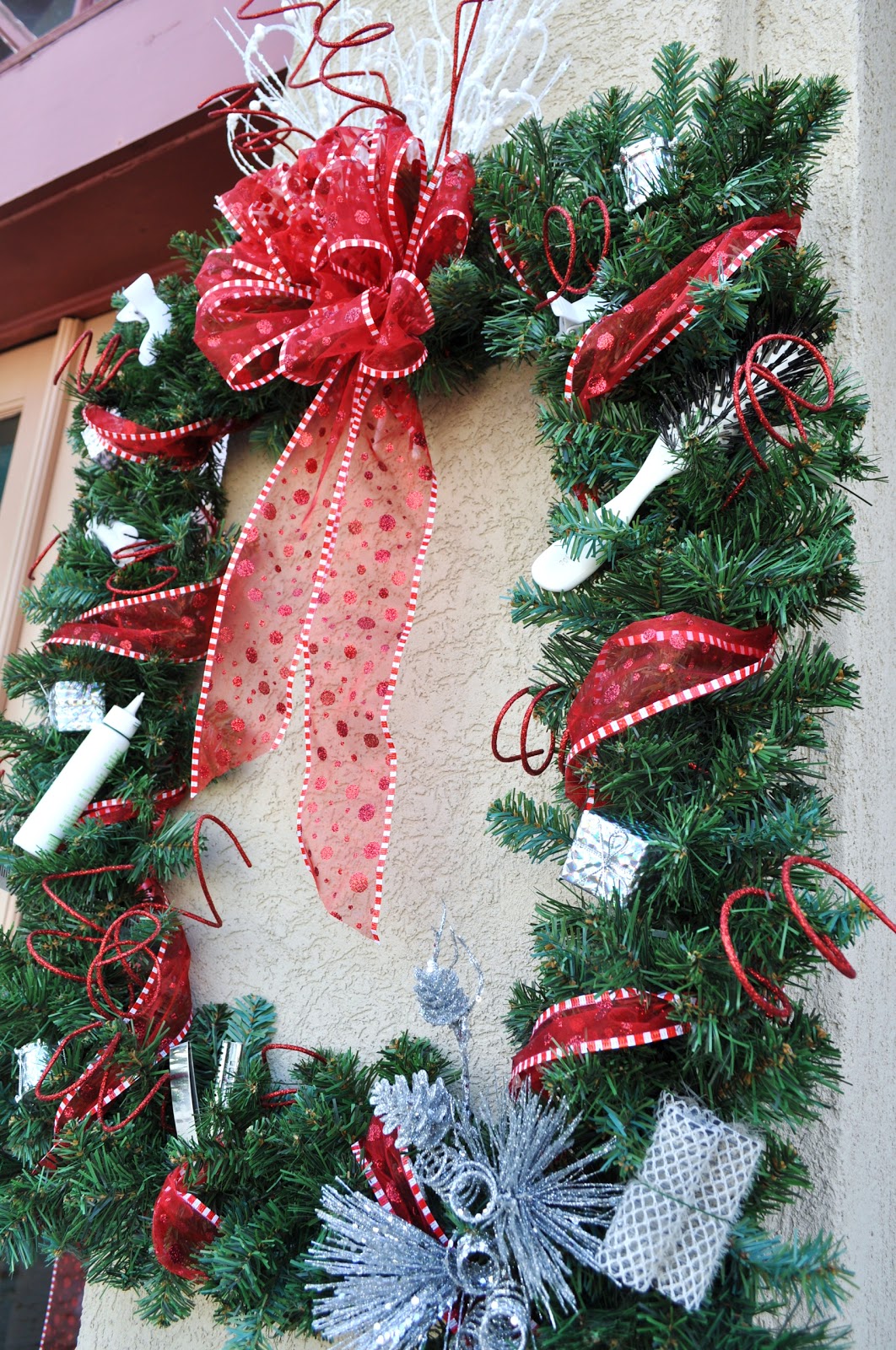 Design to Shine Making a Unique Wreath