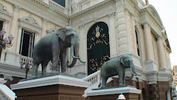 Éléphants, symboles de royauté