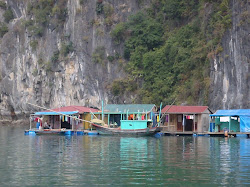 Village de pêcheurs flottant