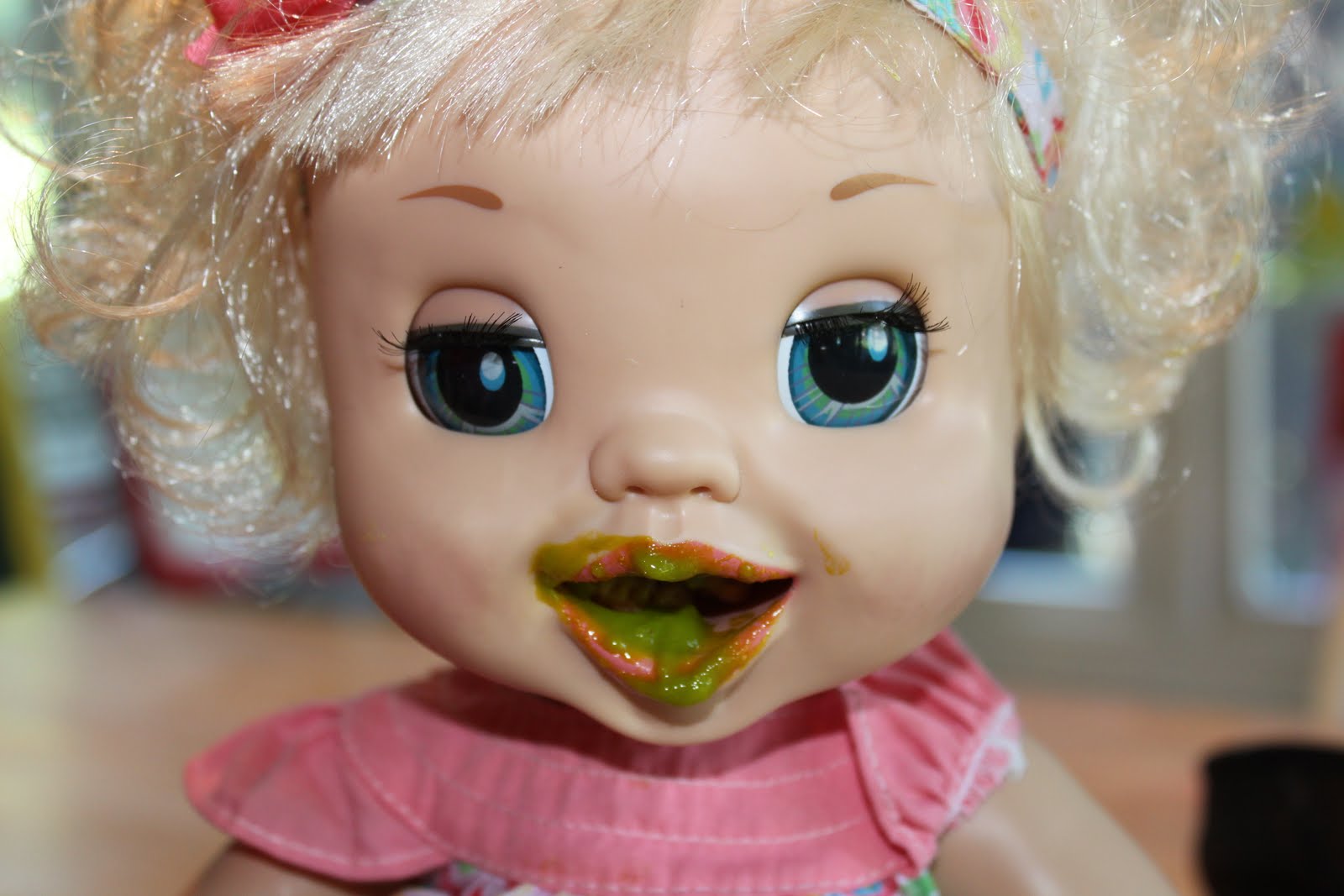 baby alive eating