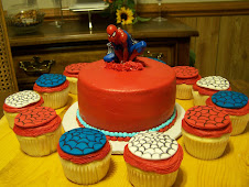 Spiderman Cake w/ Cupcakes