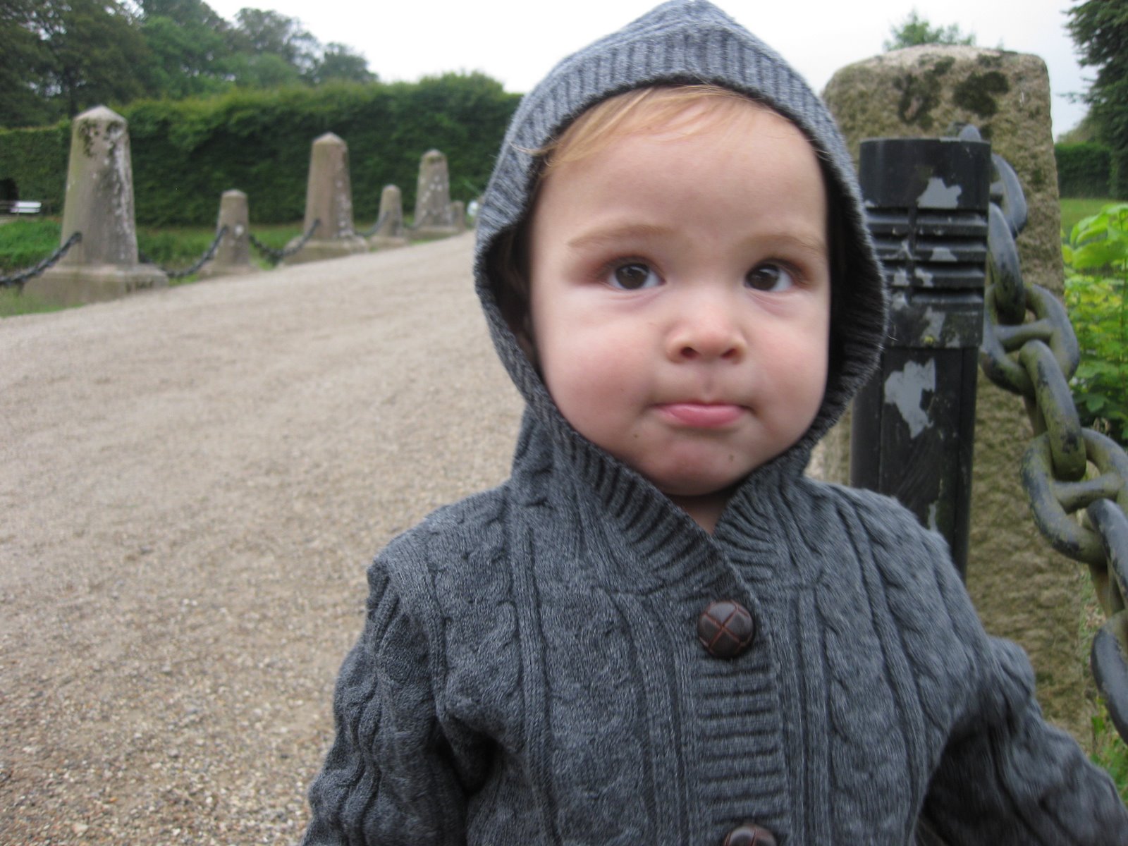 [august+holday+08+199.jpg]