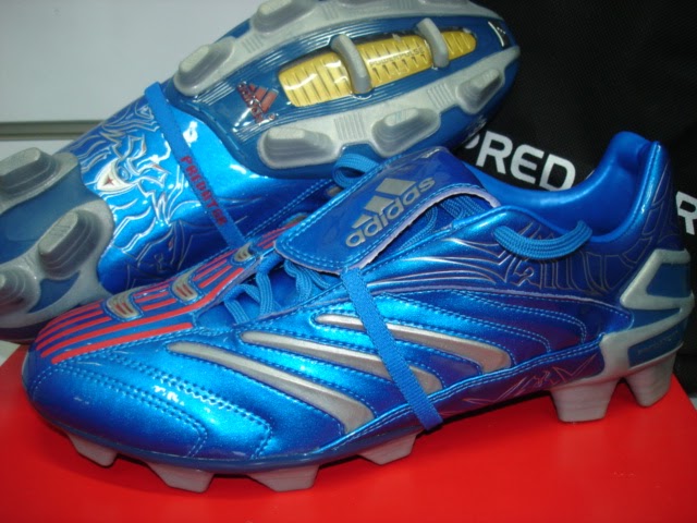 widest football boots