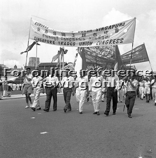 [devan+nair+protest+1961+2.jpg]