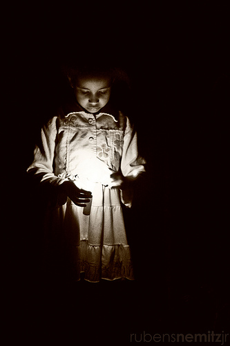 [MUITA+LUZ.jpg]