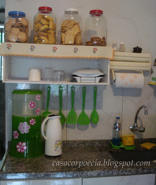 Decoração barata cozinha simples porém muito organizada com Decoração barata cozinha simples porém muito organizada com