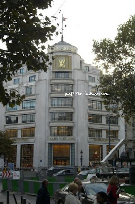 A mais nova e luxuosa loja da Louis Vuitton em Paris