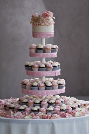 [Tarah+cupcakes]