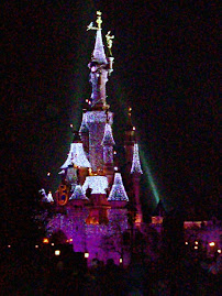 Fairytale Castle by night - aaahhh!!