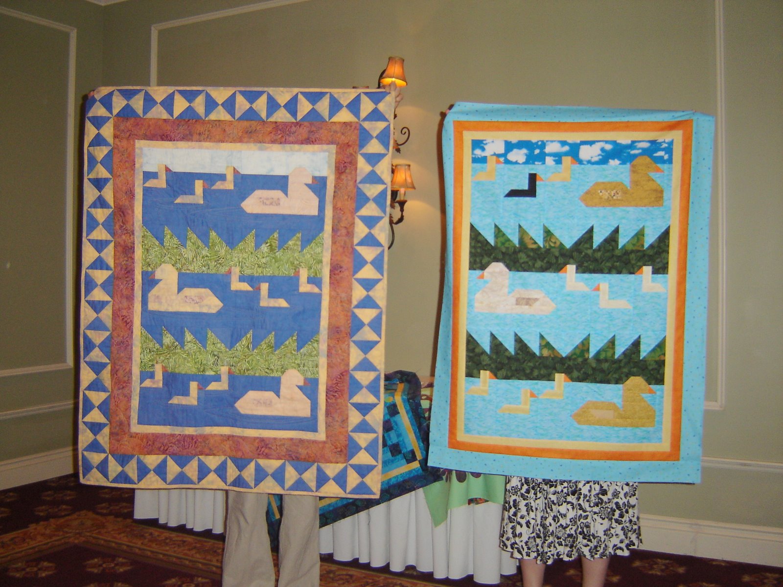 [among+brendas+quilts+both.JPG]