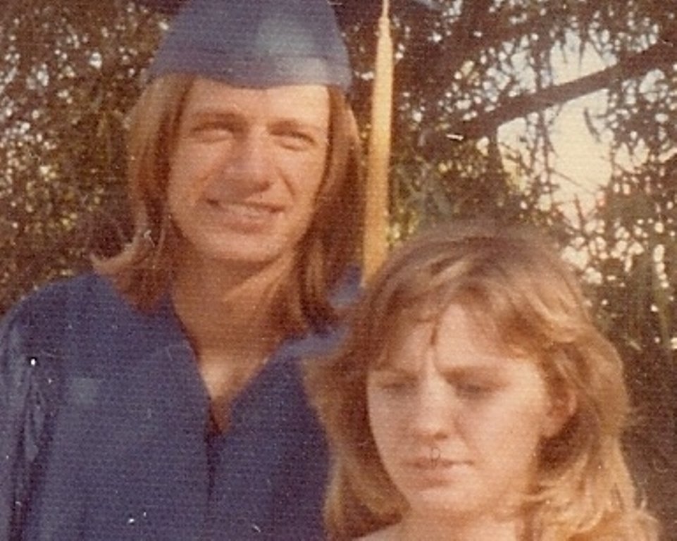 [1977+-+Russel,+Kathy+&+Mom+1+-+Cropped.jpg]