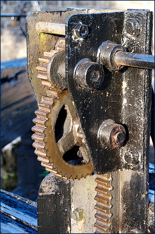 Saltaire Daily Photo Lock mechanism