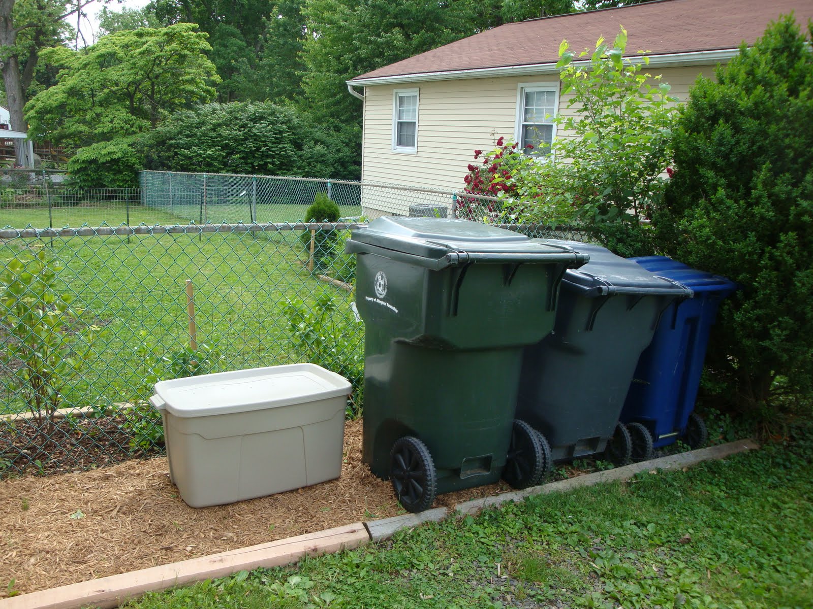 Cheap Compost Bin at Dean Driskell blog