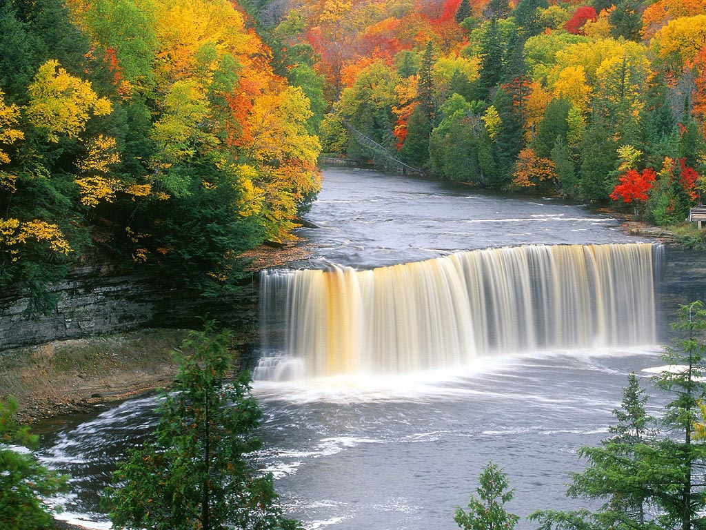 http://4.bp.blogspot.com/_jQ3UQHUyye8/TC9F1OVmWhI/AAAAAAAAAyU/UH15EDvuqUY/s1600/Tahquamenon_Falls_Upper_Falls,_Upper_Peninsula,_Michigan.jpg