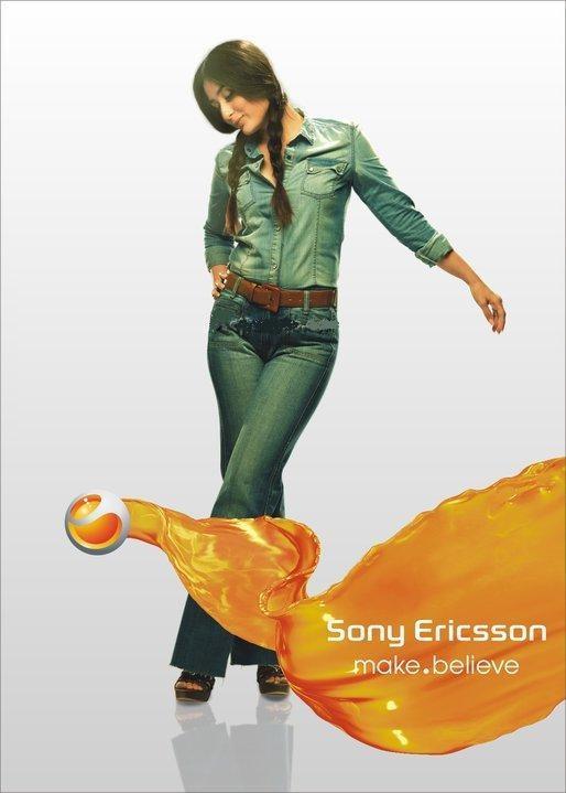 Kareena's Latest Sony Ericsson Campaigns Photos
