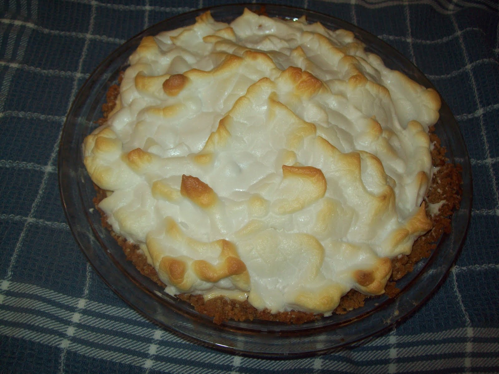 The Newfangled Country Gardener Lemon IceBox Pienot just for summer