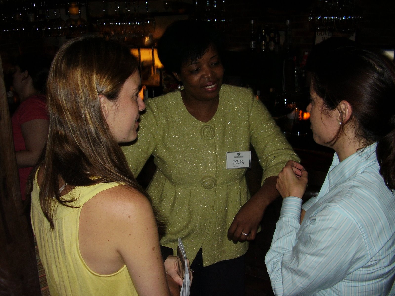 [zimbabwe+mingling.jpg]