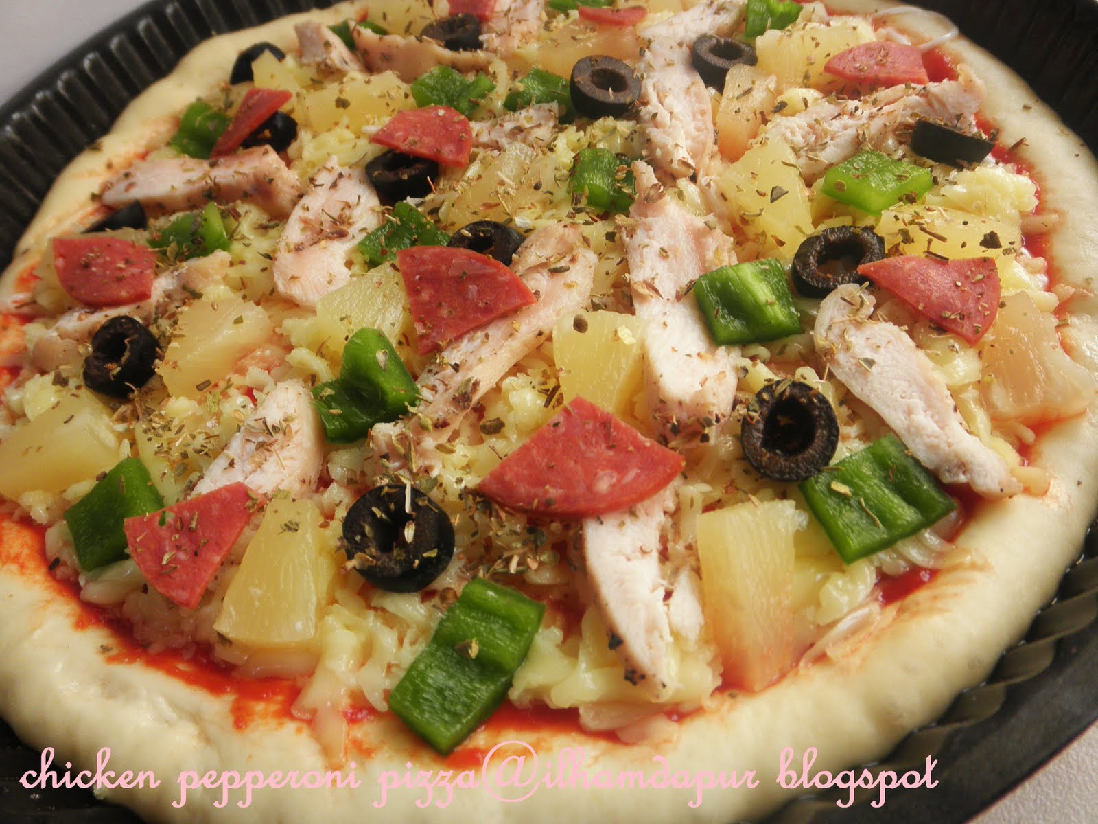 Ilham Dapur Chicken Pepperoni Pizza