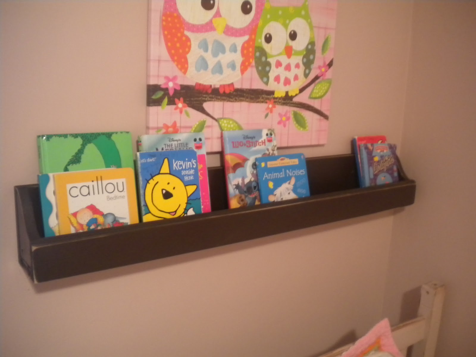 Poppies at Play How to make a simple hanging bookshelf