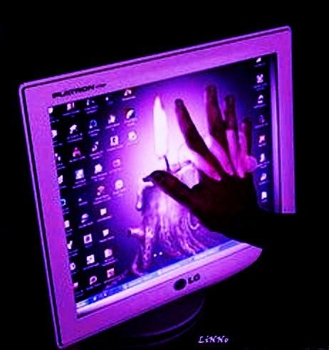 [amigo+pc.bmp]