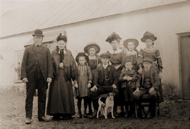 [Mayes+Family+1910d+(Small).jpg]