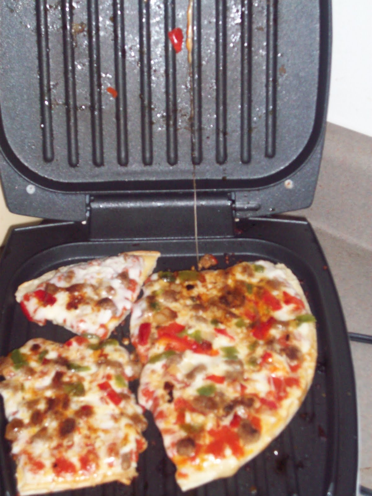 Mommy Gourmet Frozen Pizza on the Foreman Grill