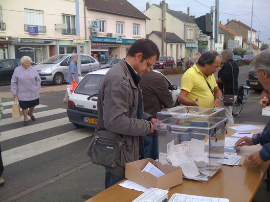 [Poste2.jpg]