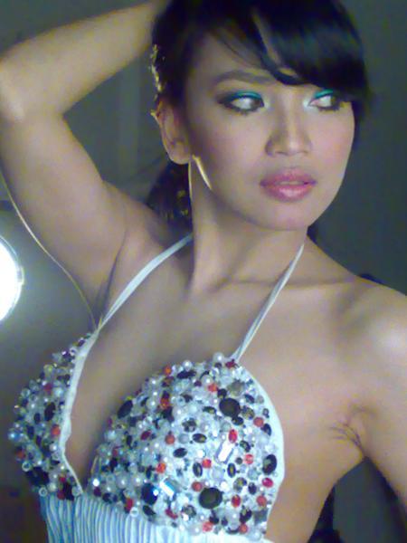Foto Ekslusif Syahrini