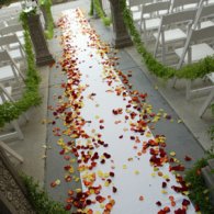 aisle petals
