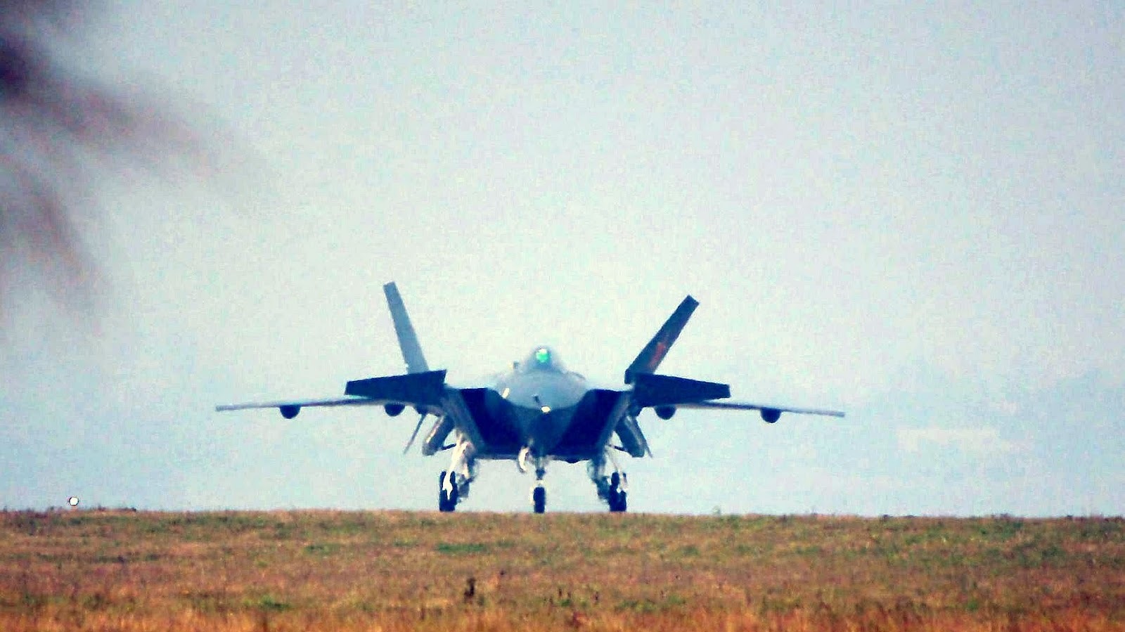 chengdu-j-20-blackeagle1.jpg