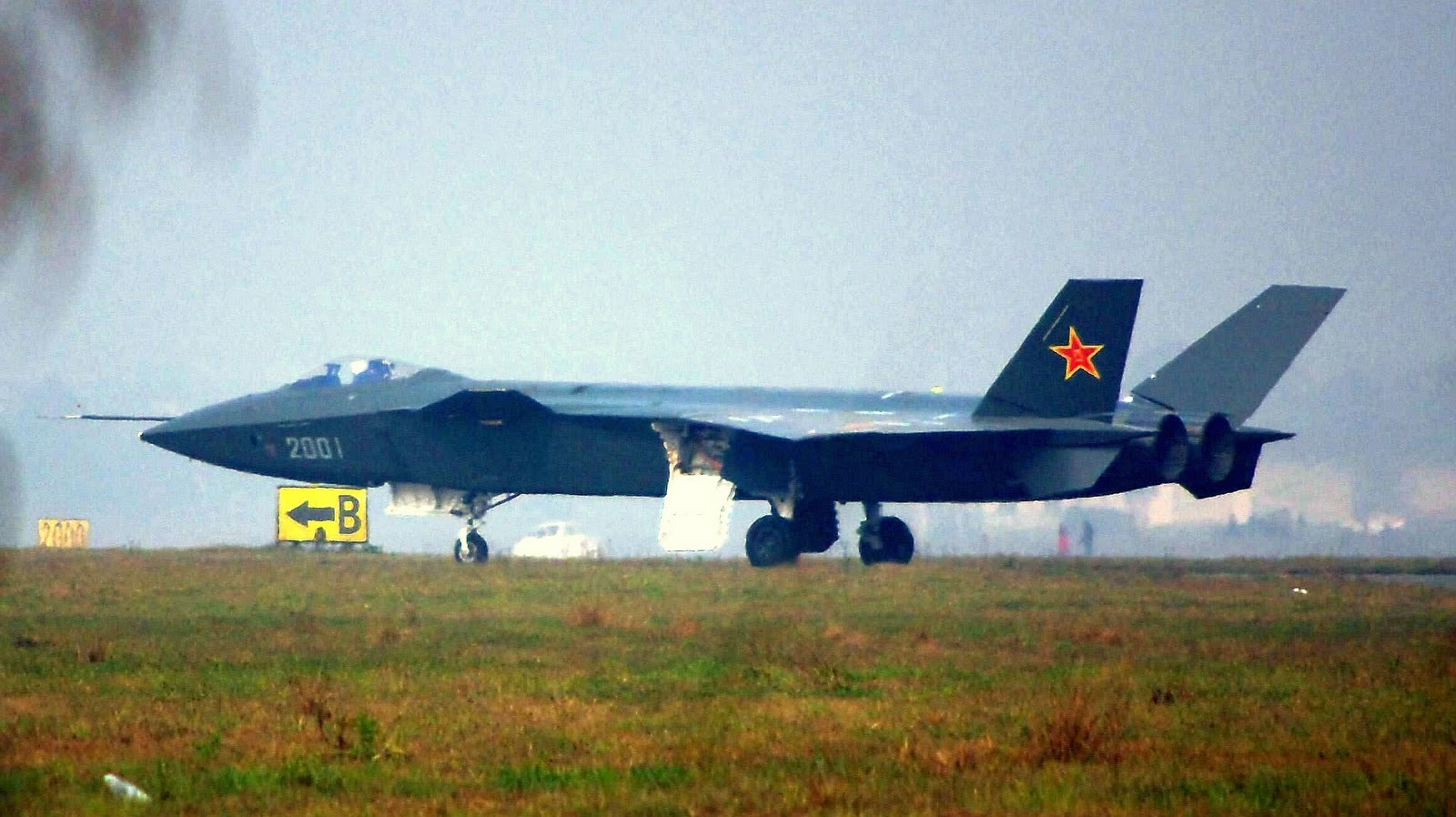 http://4.bp.blogspot.com/_ja676MG45Zg/TST53ekHkGI/AAAAAAAAE1I/n-dEXXjjods/s1600/chengdu-j-20-blackeagle2.jpg