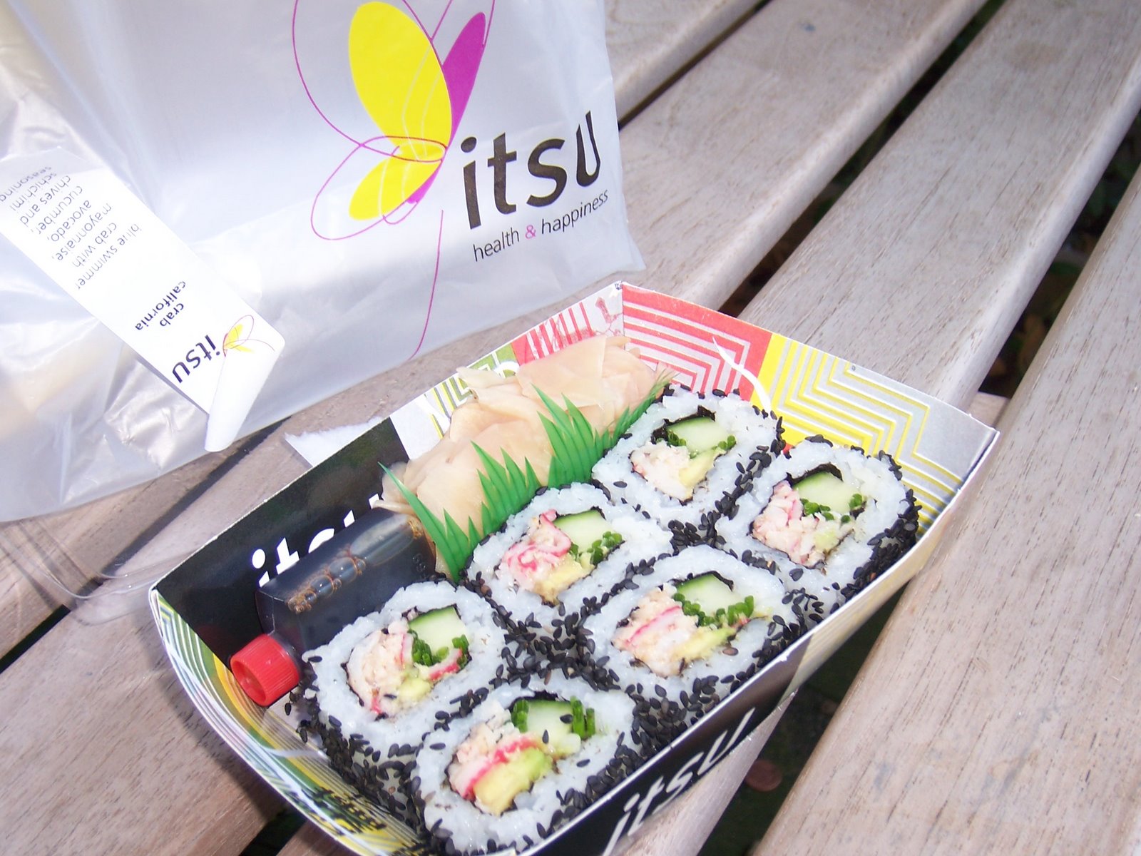 [sushi+Itsu.JPG]