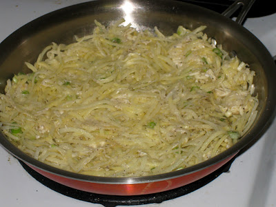 Spread seasoned potatoes in a even layer