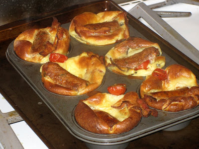 Breakfast popovers cooling