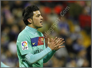David Villa clapping Barcelona Team, Barca, Barca players, Villa, David Villa