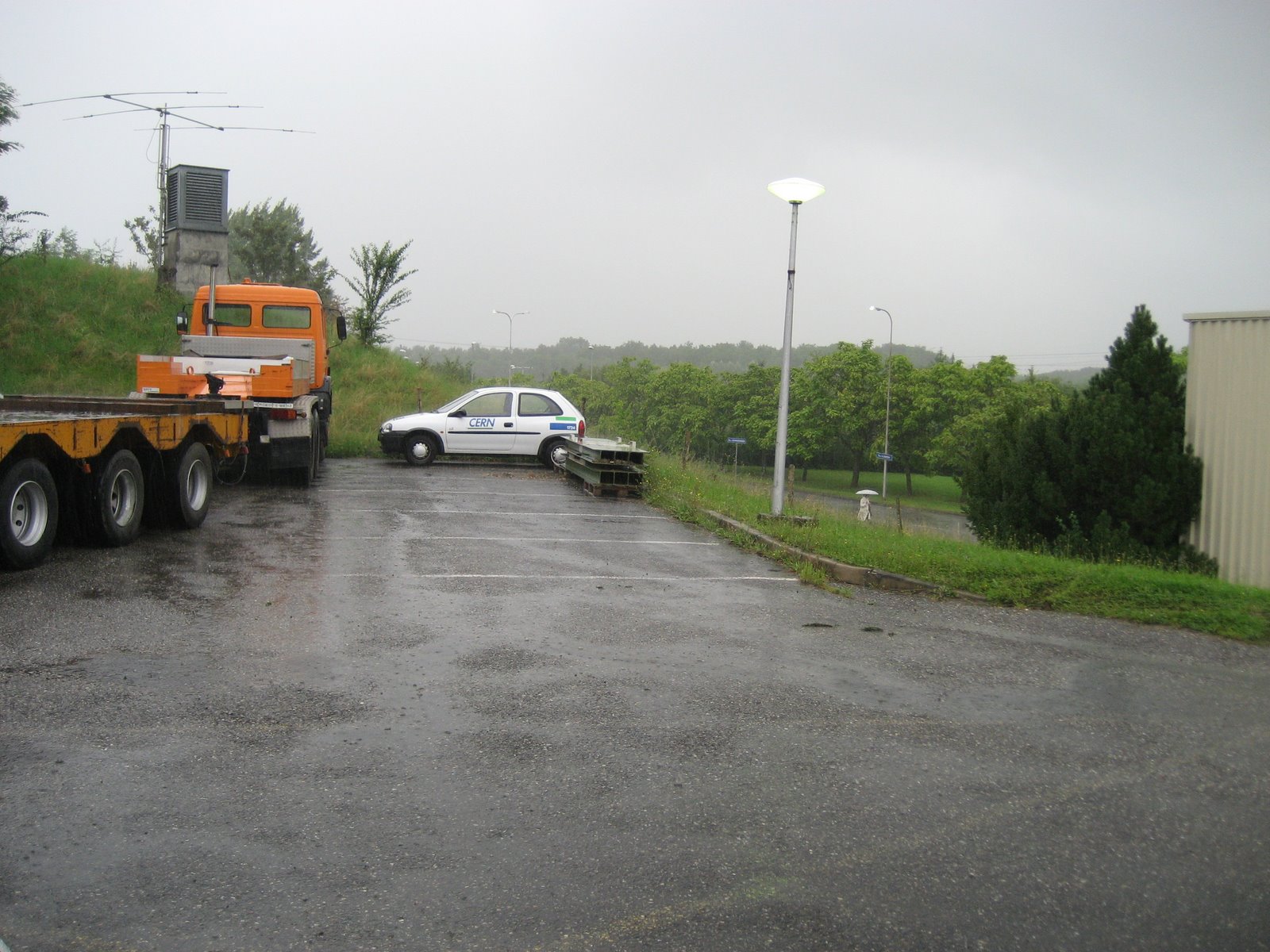 [IMG_1070.JPG]