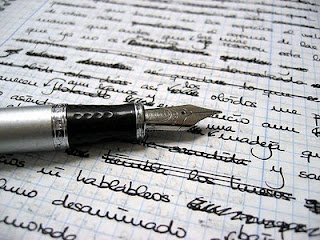 es hace corrector literario