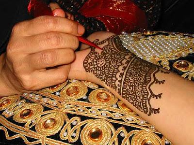 Especially, if you are working at your mehndi tattoo for drastic occasions Especially, if you are working at your mehndi tattoo for drastic occasions